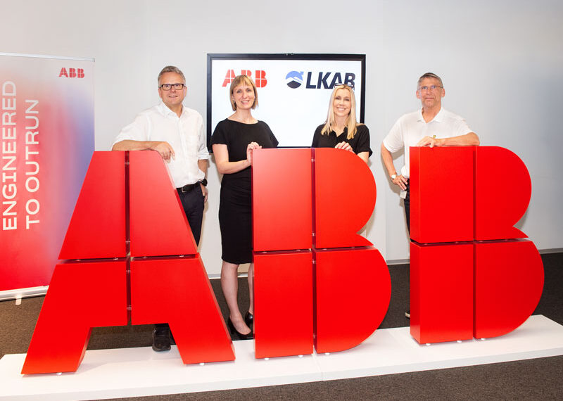 Meeting-in-Switzerland-(from-left)-were-Peter-Terwiesch-and-Vedrana-Spudic-from-ABB,-and-Jenny-Greberg-and-Jan-Moström-from-LKAB.-Image-ABB